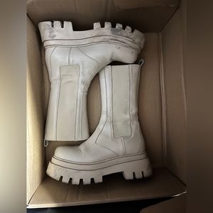 Aloha’s Lug Sole Boot